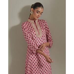 Punit Balana Kaftan Kurta Pink floral Gold top sz S